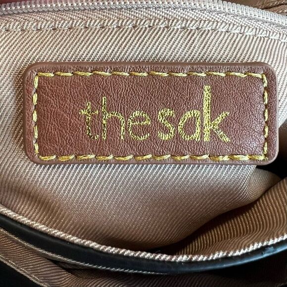 THE SAK Black Leather Crossbody Bag Distressed Tooled *NEW* - Picture 12 of 14